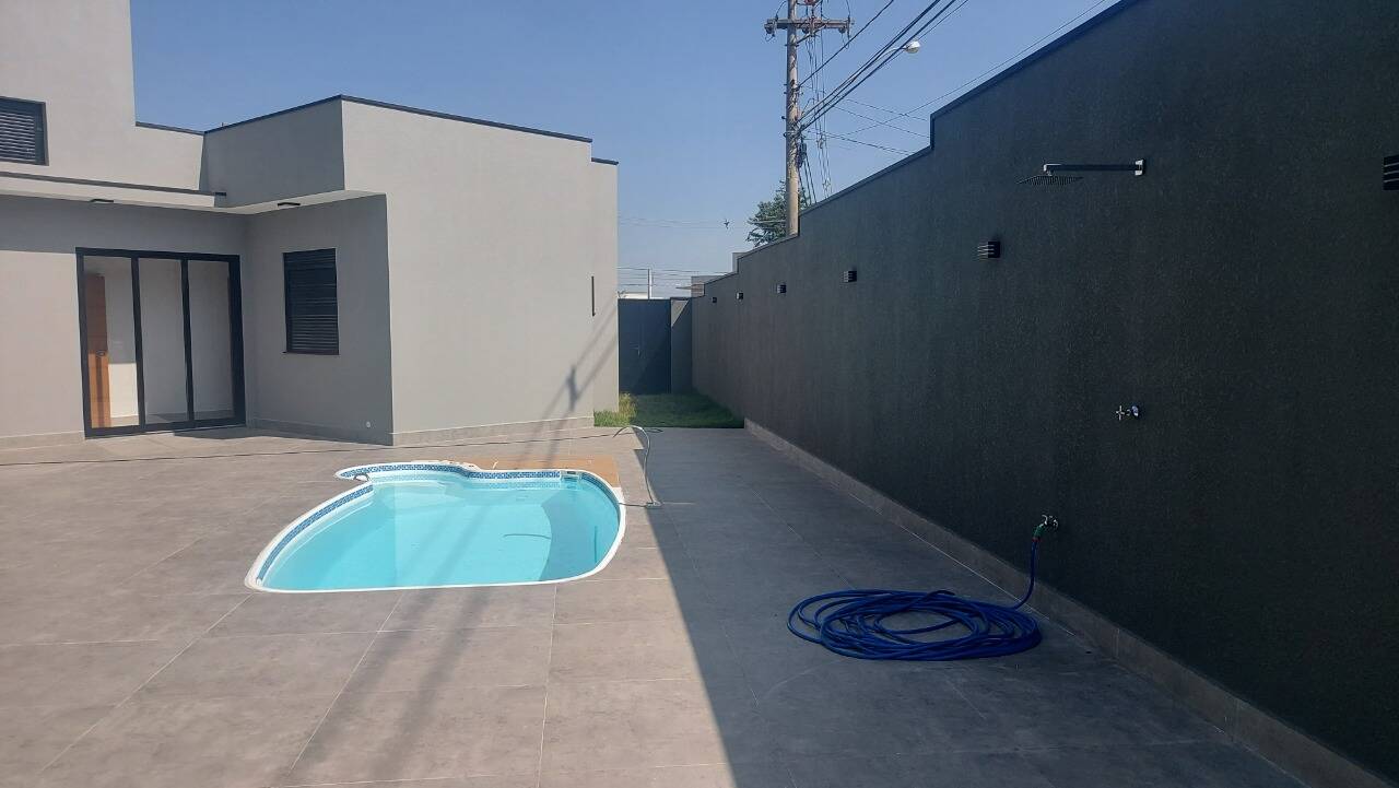 Casa à venda com 3 quartos, 340m² - Foto 7