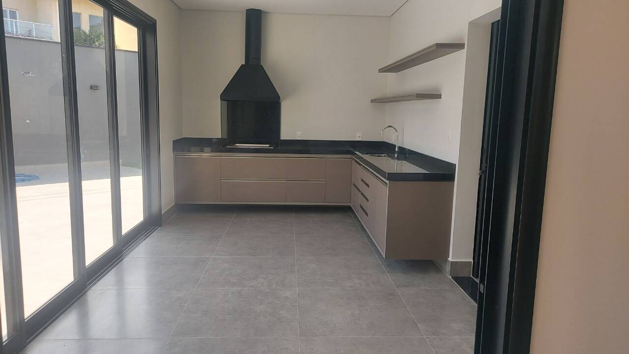 Casa à venda com 3 quartos, 340m² - Foto 17