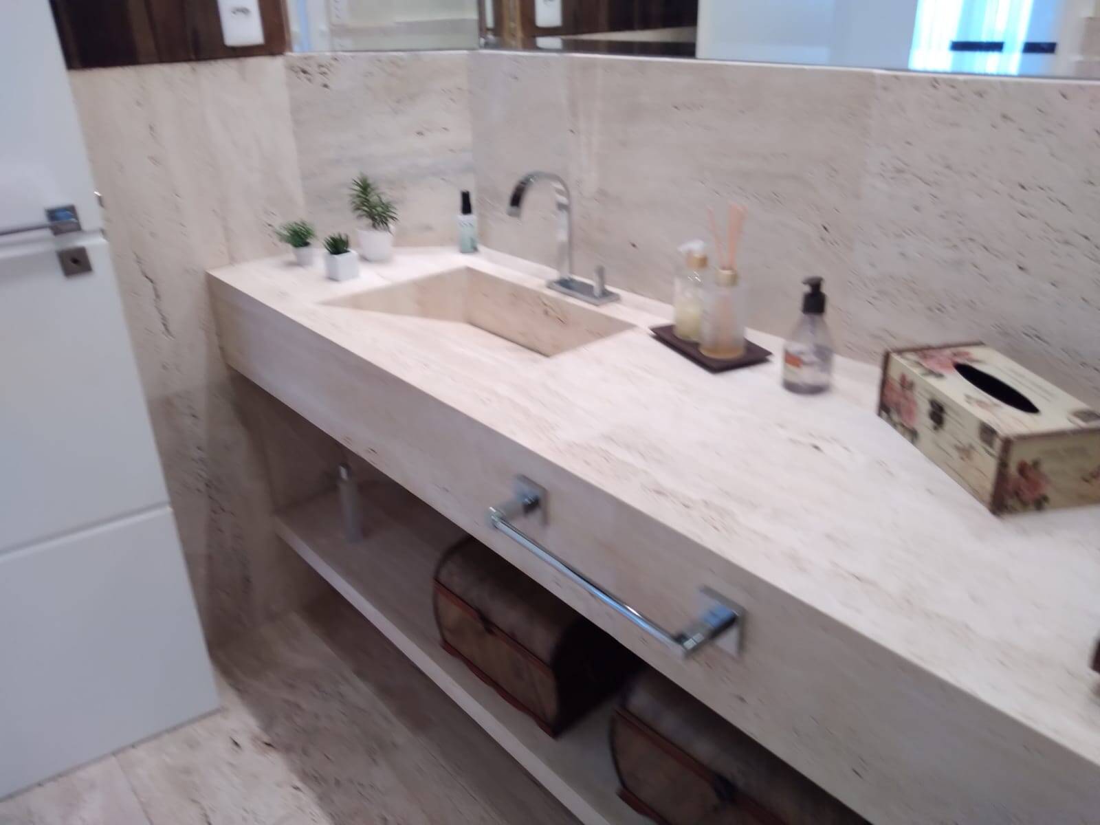 Chácara à venda com 7 quartos, 2200m² - Foto 14