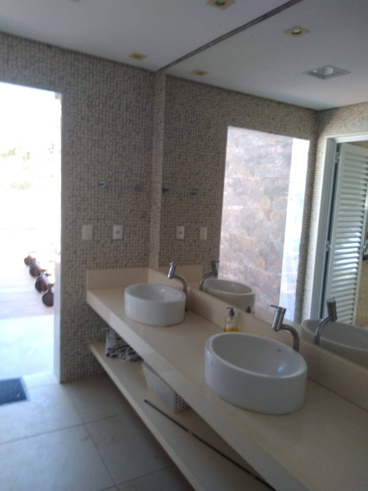 Chácara à venda com 7 quartos, 2200m² - Foto 57