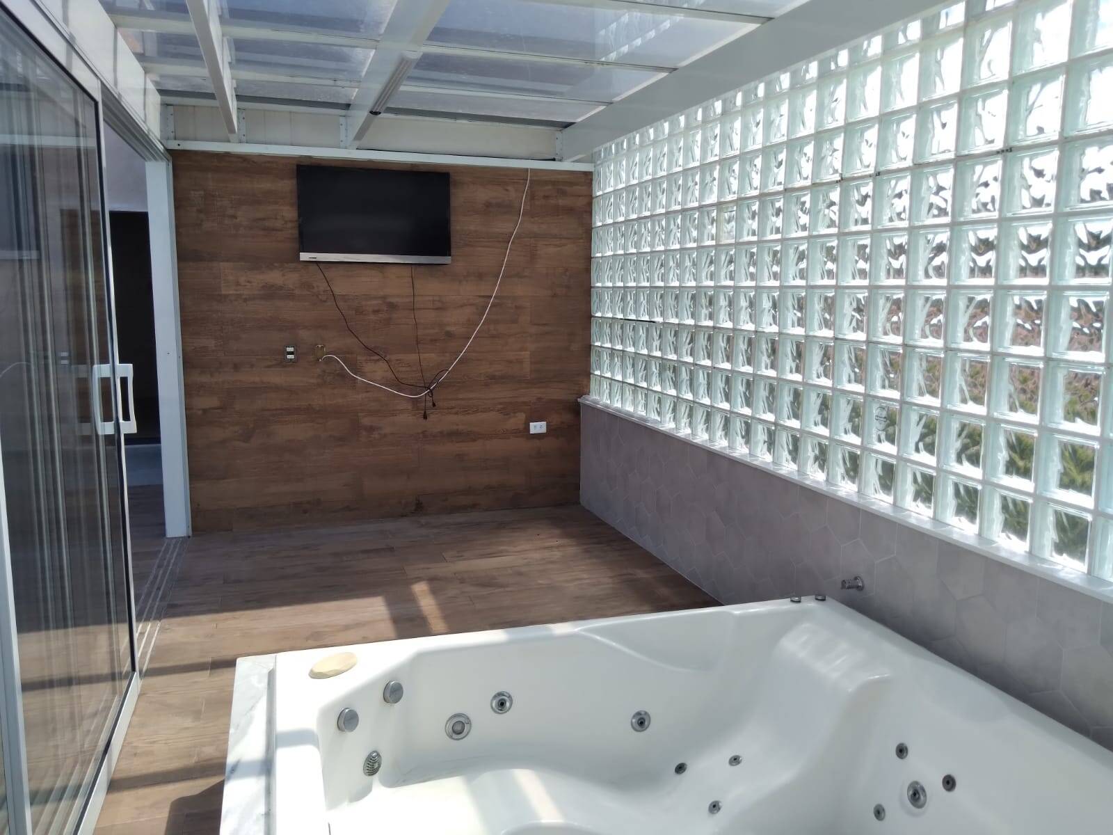 Chácara à venda com 7 quartos, 2200m² - Foto 59