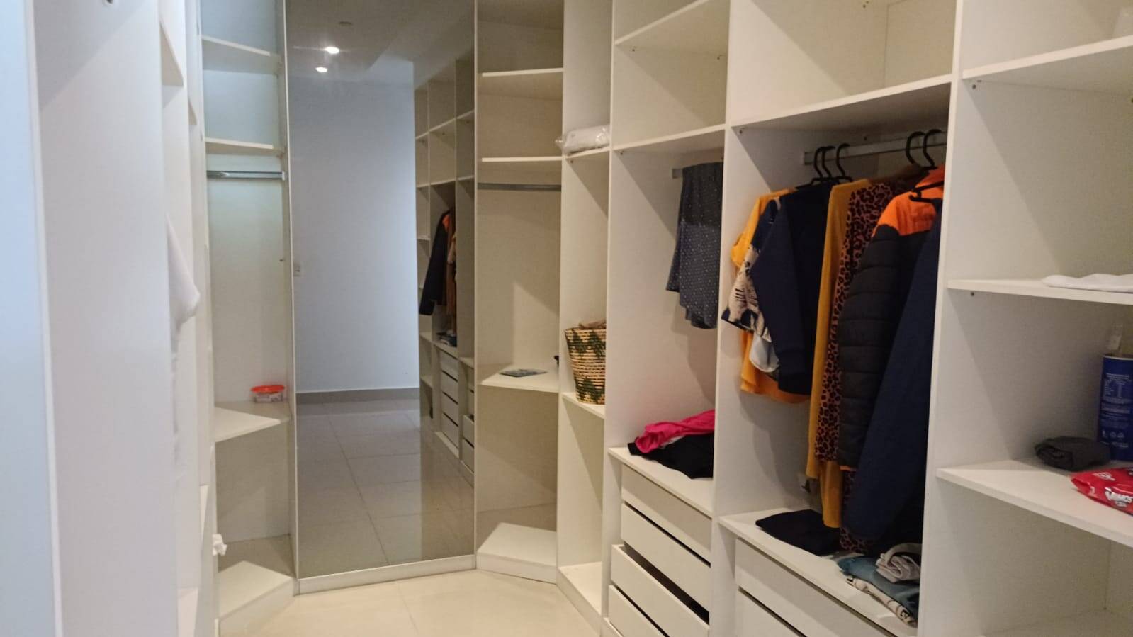 Chácara à venda com 4 quartos, 2200m² - Foto 10