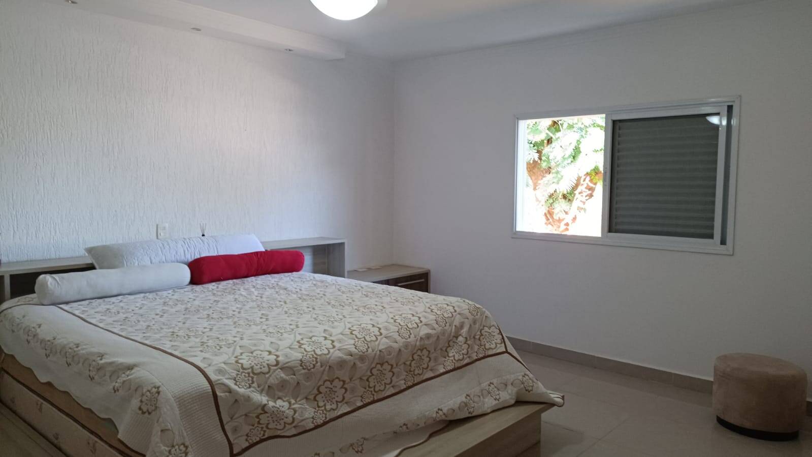 Chácara à venda com 4 quartos, 2200m² - Foto 11