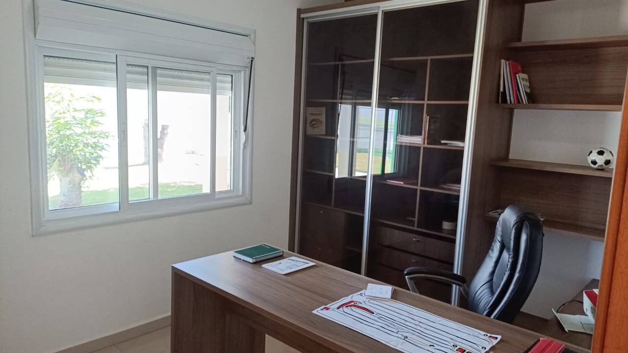Chácara à venda com 4 quartos, 2200m² - Foto 32