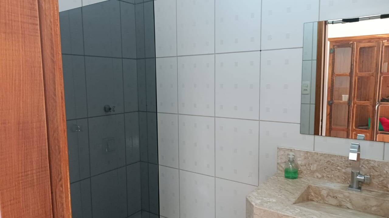 Chácara à venda com 4 quartos, 2200m² - Foto 31