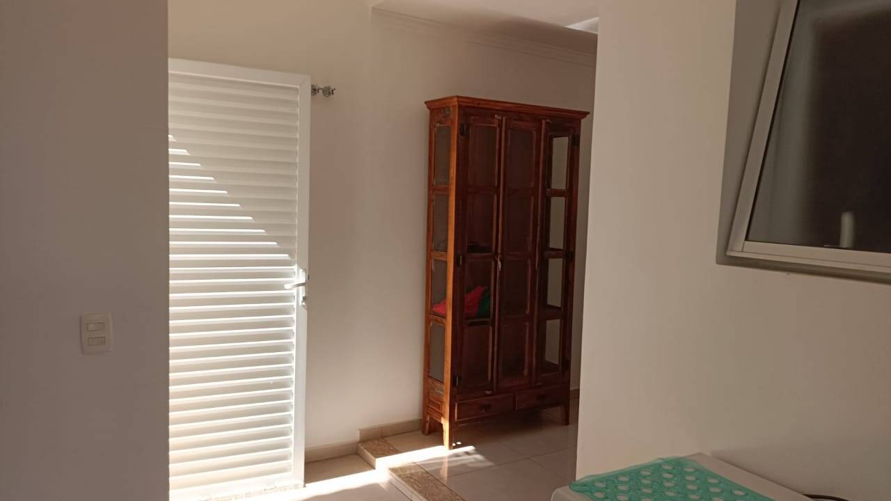 Chácara à venda com 4 quartos, 2200m² - Foto 35