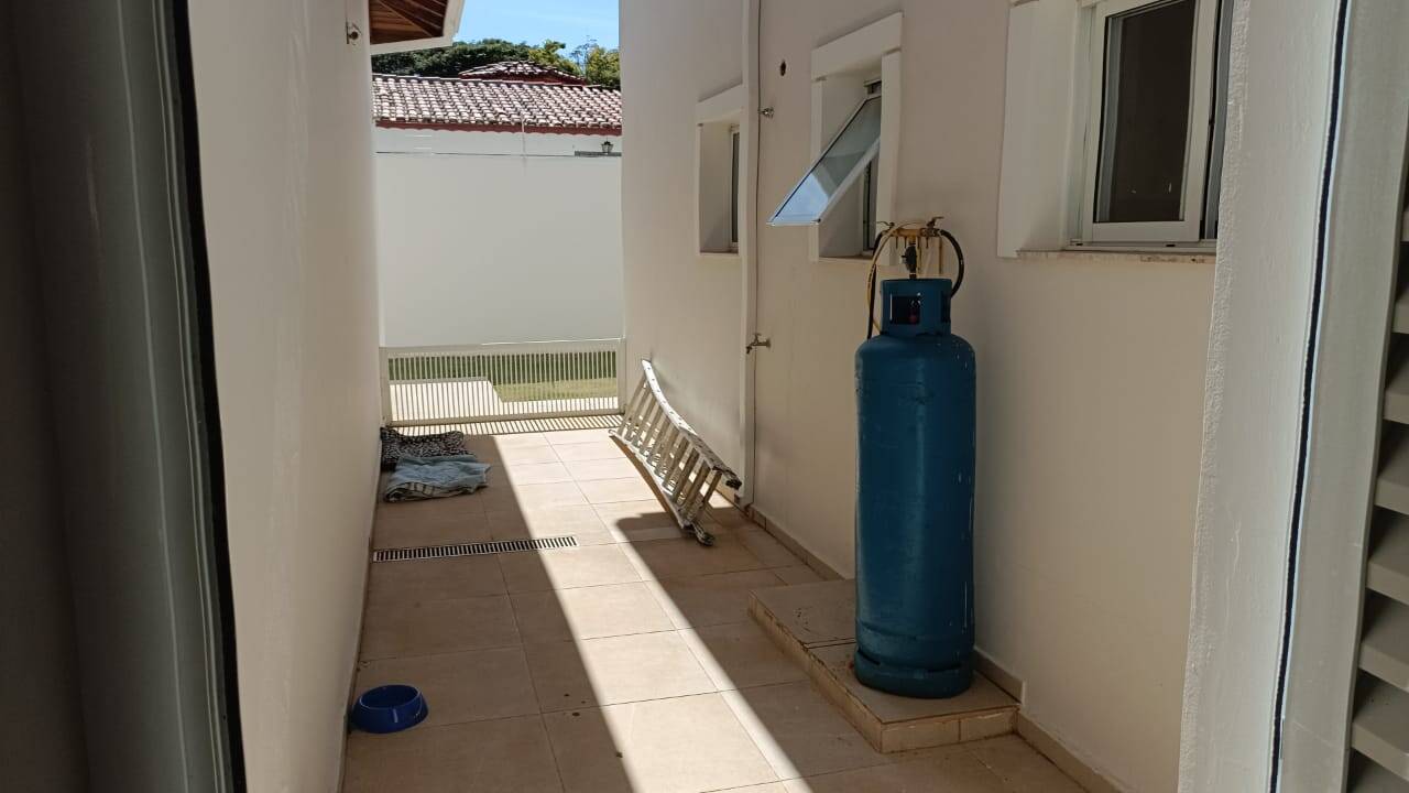 Chácara à venda com 4 quartos, 2200m² - Foto 36