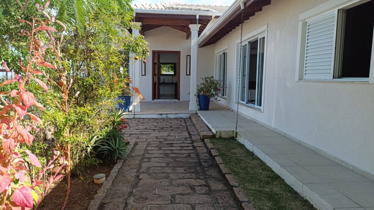 Chácara à venda com 4 quartos, 2200m² - Foto 39