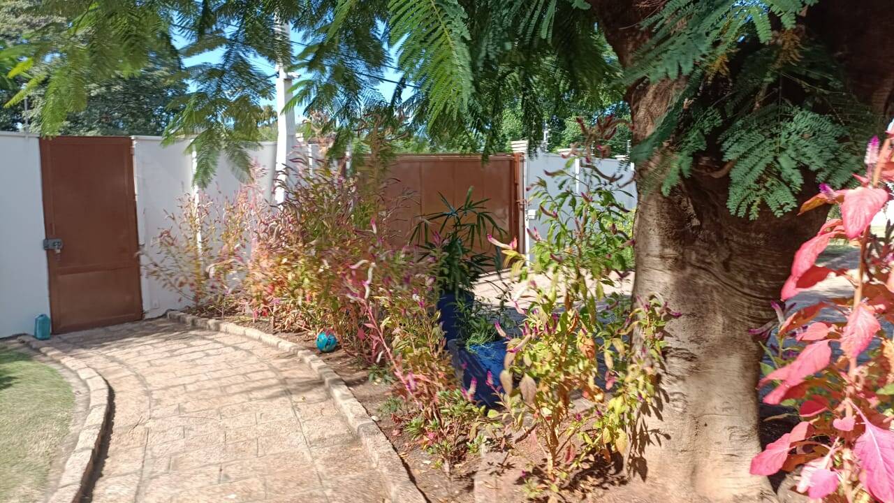 Chácara à venda com 4 quartos, 2200m² - Foto 41