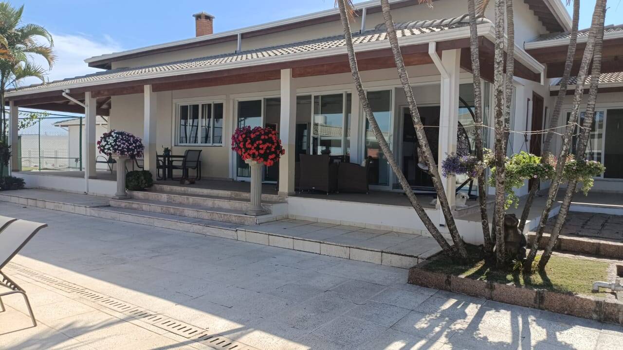 Chácara à venda com 4 quartos, 2200m² - Foto 49