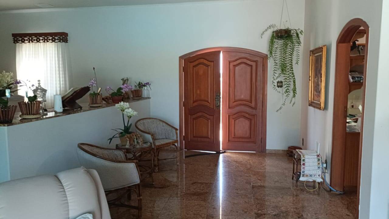 Chácara à venda com 4 quartos, 2300m² - Foto 6