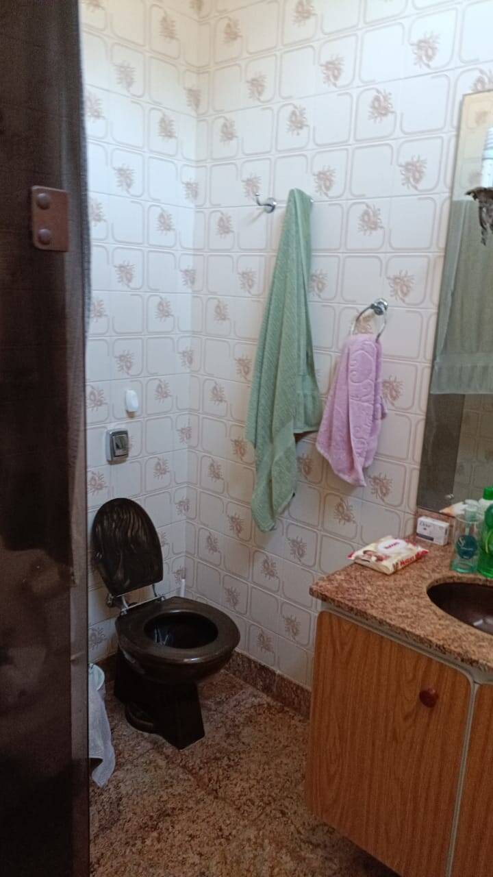Chácara à venda com 4 quartos, 2300m² - Foto 35