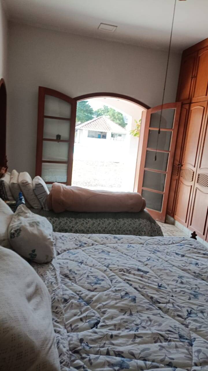 Chácara à venda com 4 quartos, 2300m² - Foto 32