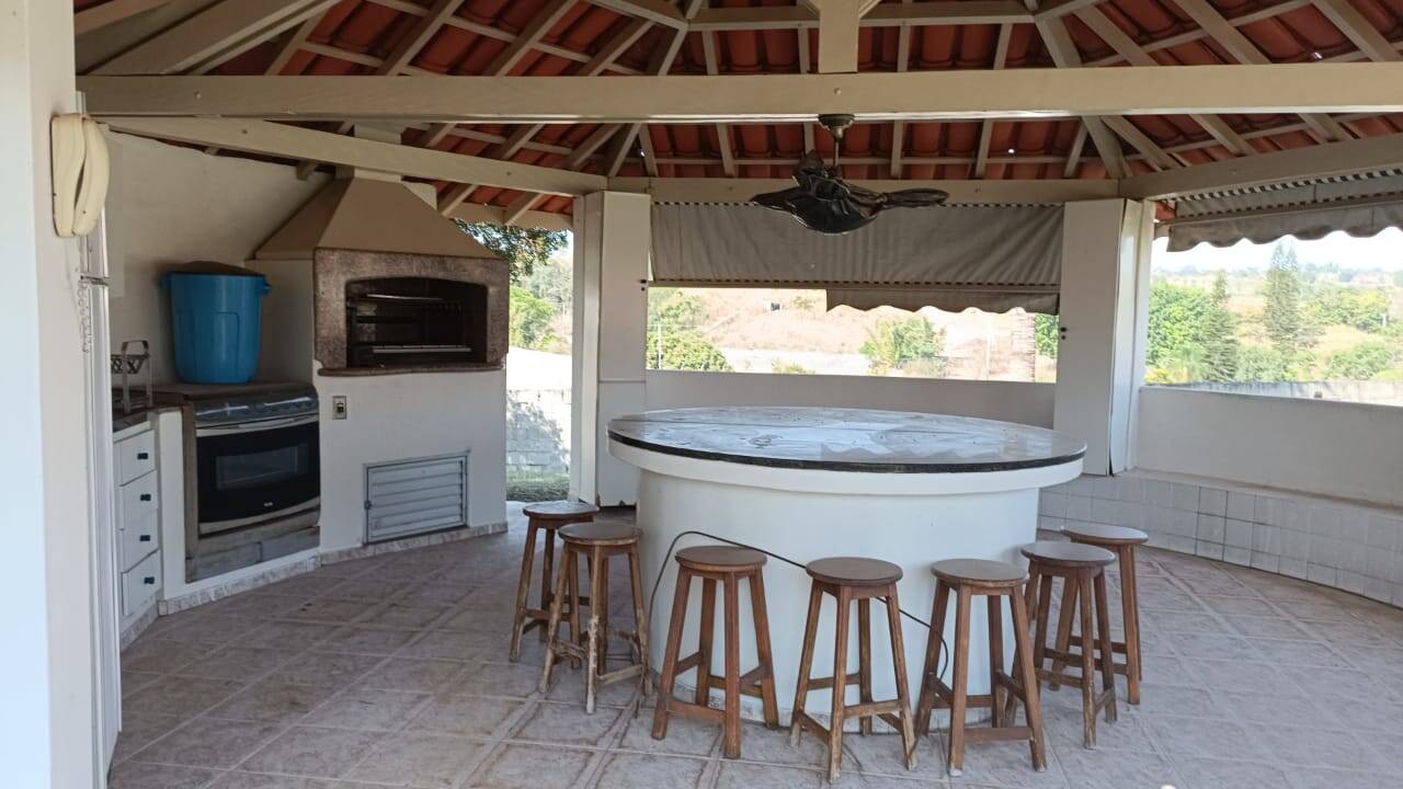 Chácara à venda com 4 quartos, 2300m² - Foto 37