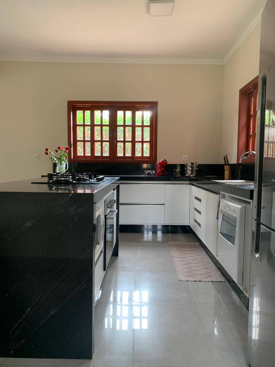 Chácara à venda com 3 quartos, 3000m² - Foto 31
