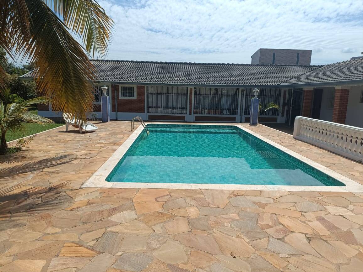 Chácara à venda com 3 quartos, 405m² - Foto 20
