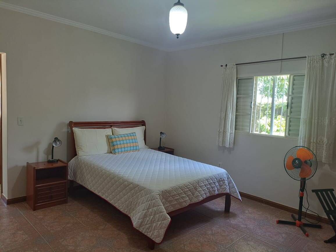 Chácara à venda com 3 quartos, 405m² - Foto 57