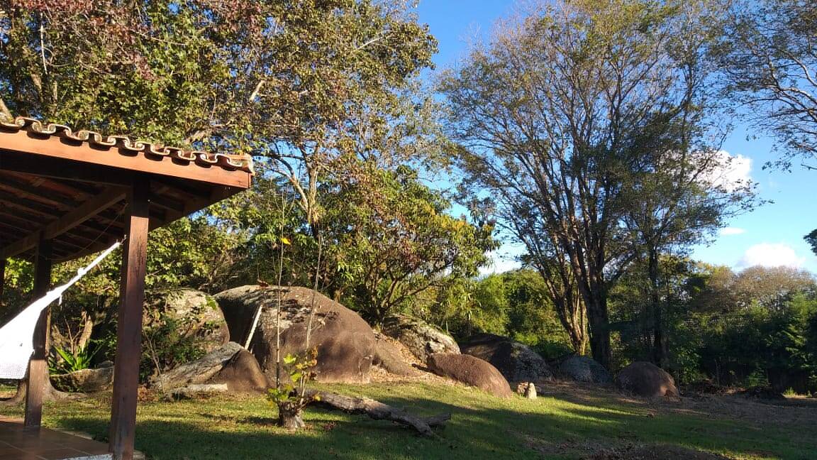 Chácara à venda com 2 quartos, 72m² - Foto 1