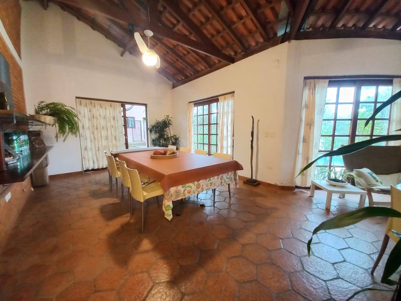 Chácara à venda e aluguel com 4 quartos, 576m² - Foto 26