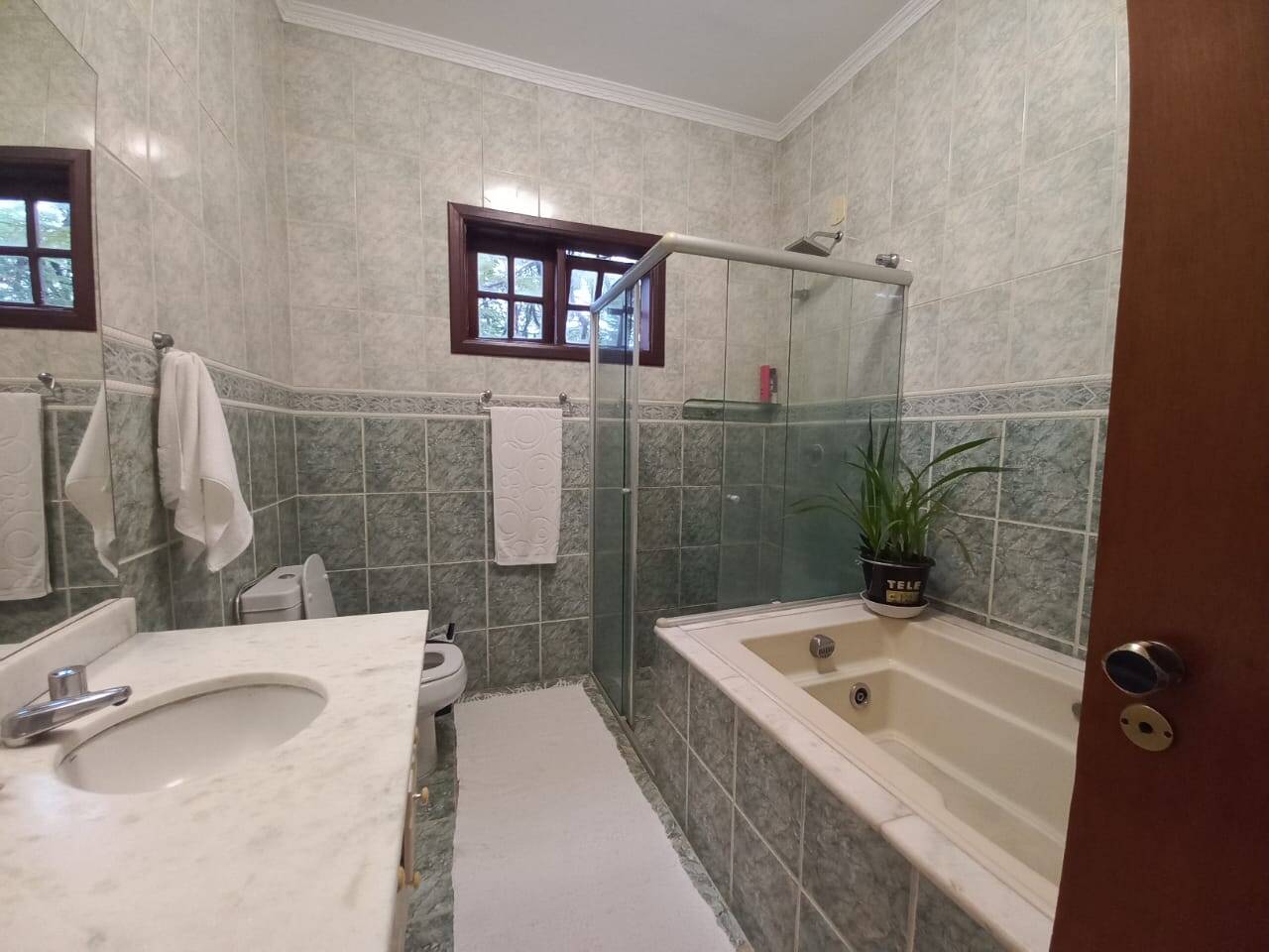 Chácara à venda e aluguel com 4 quartos, 576m² - Foto 17