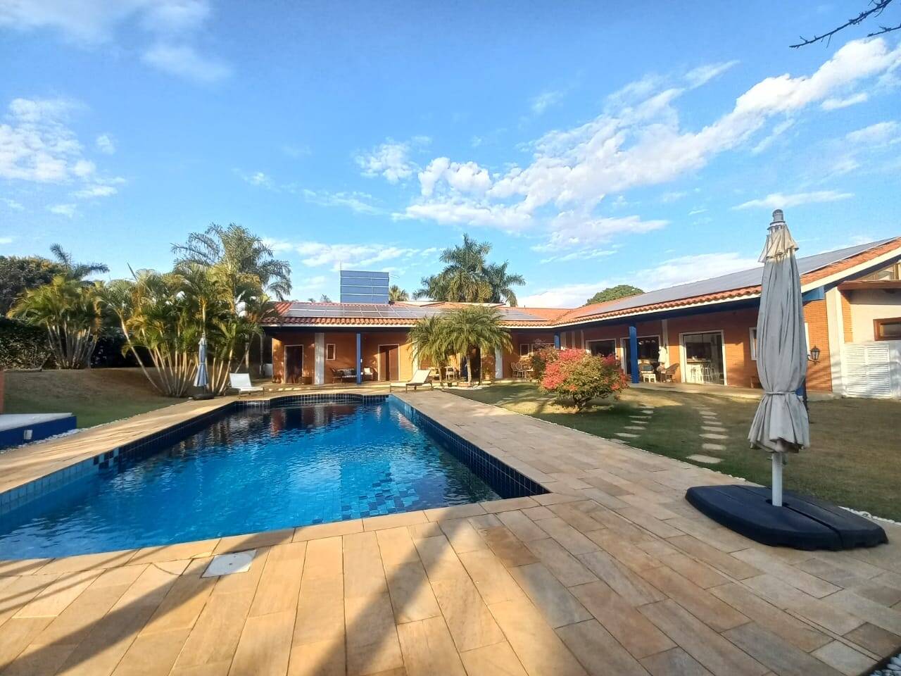 Casa de Condomínio à venda com 5 quartos, 646m² - Foto 5