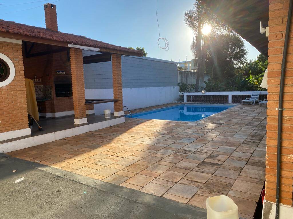 Casa, 2 quartos, 212 m² - Foto 1