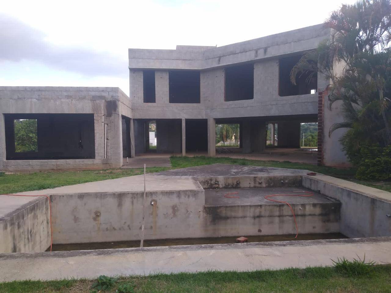 Sítio, 4 quartos, 3000 m² - Foto 2