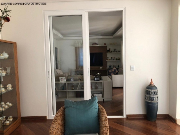 Chácara à venda com 4 quartos, 2410m² - Foto 19